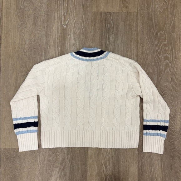 Veronica Beard White and Navy V-Neck Sweater - Picture 6 of 6